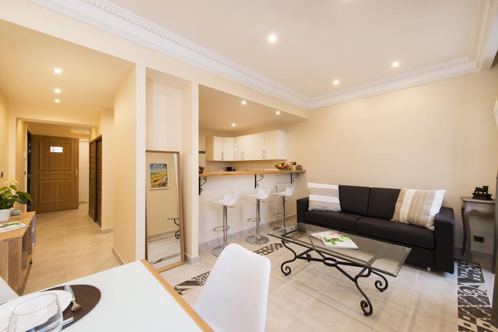 Apartment - Promenade Des Anglais Ницца Номер фото