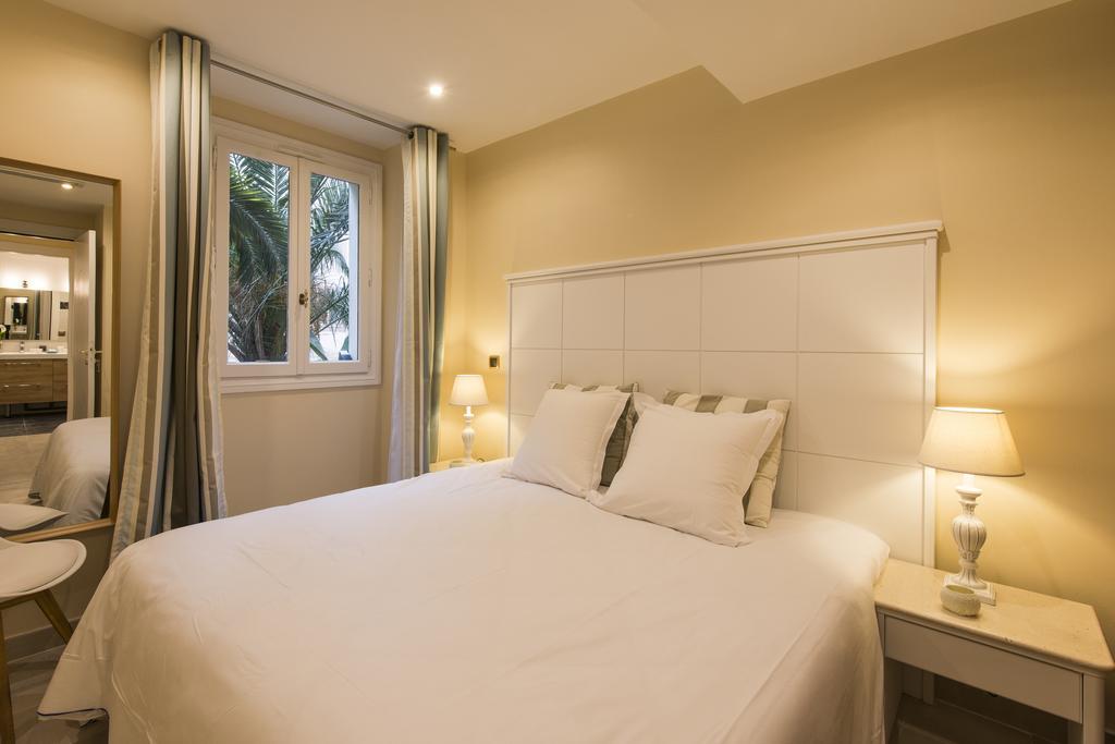 Apartment - Promenade Des Anglais Ницца Номер фото