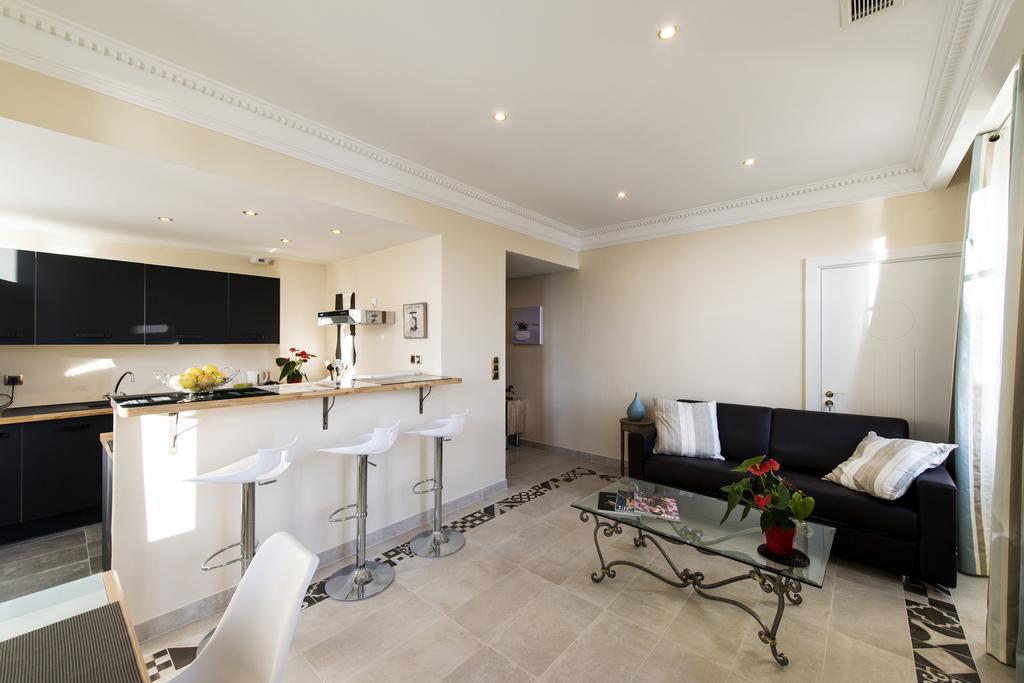 Apartment - Promenade Des Anglais Ницца Номер фото