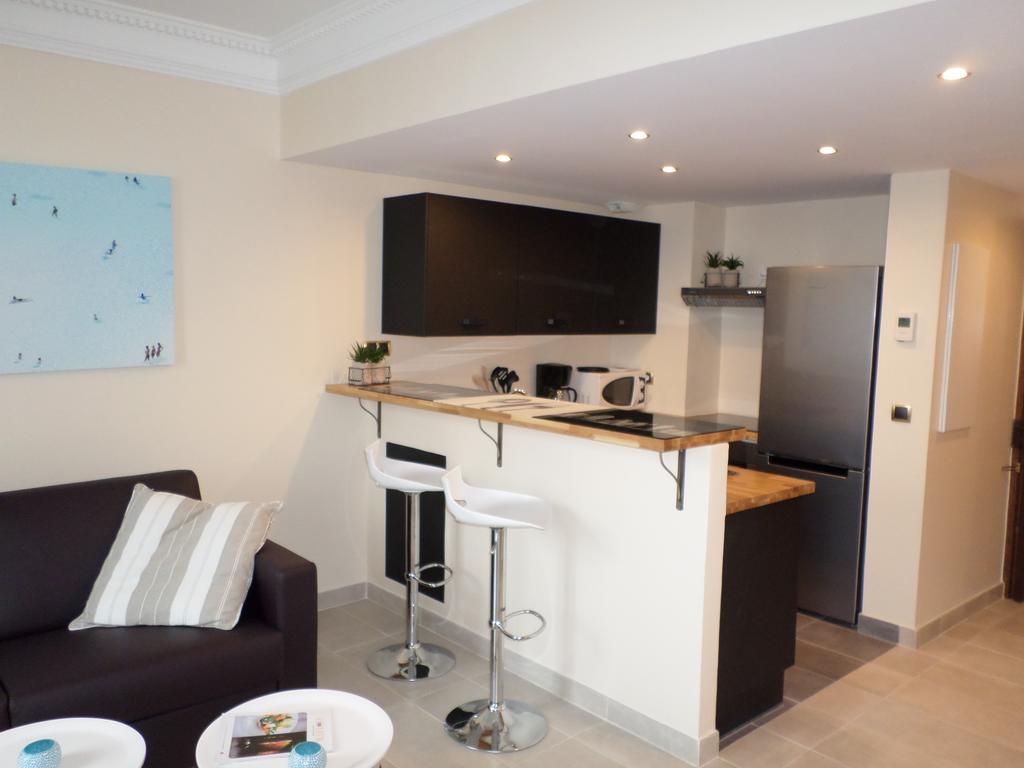 Apartment - Promenade Des Anglais Ницца Номер фото